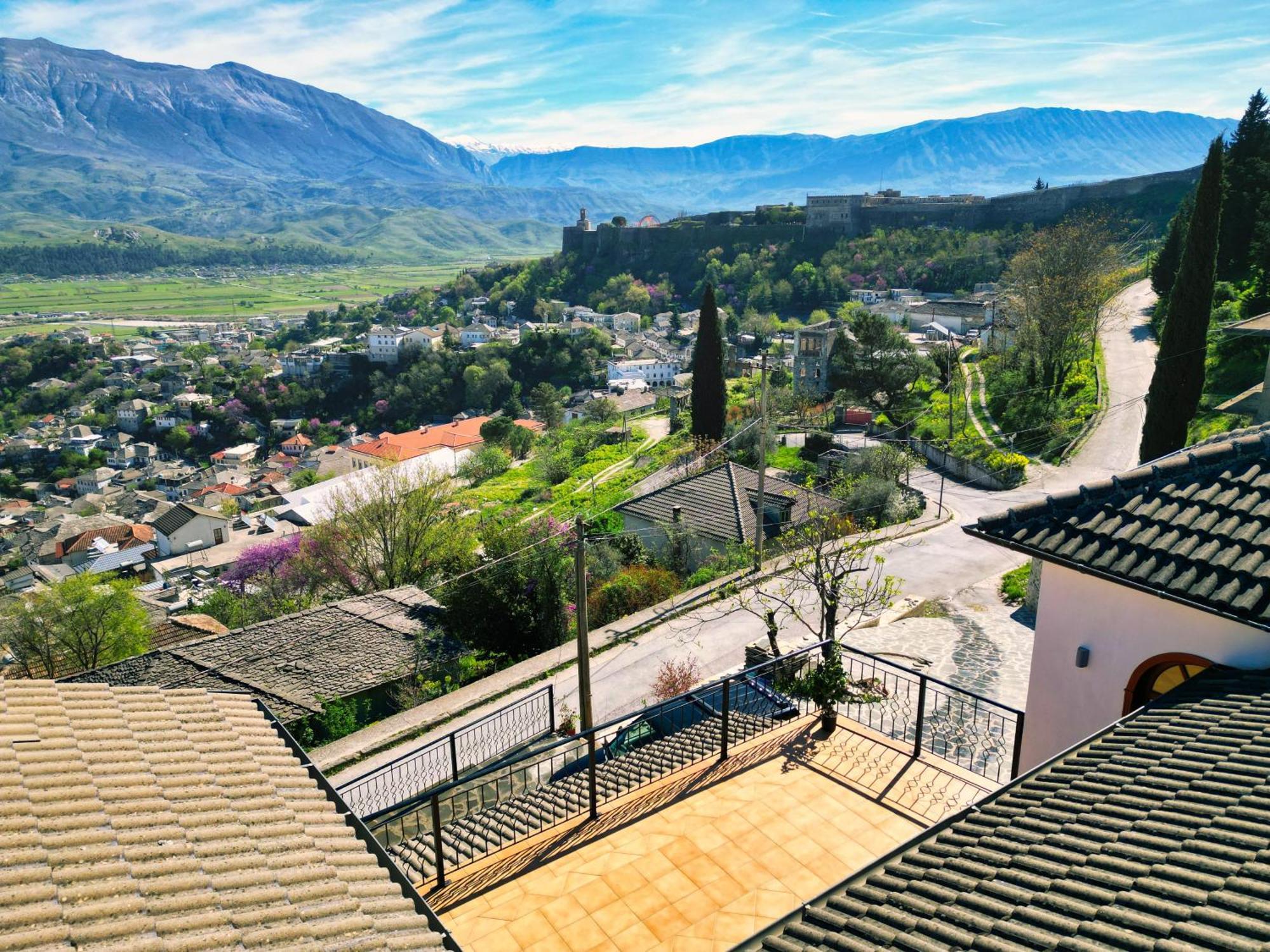 Emblematic House Apartment 4 Gjirokastër المظهر الخارجي الصورة