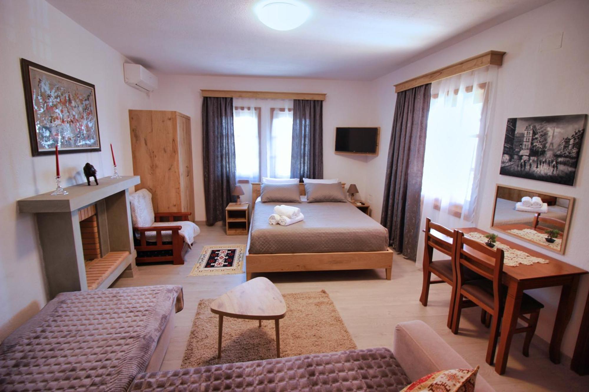 Emblematic House Apartment 4 Gjirokastër المظهر الخارجي الصورة