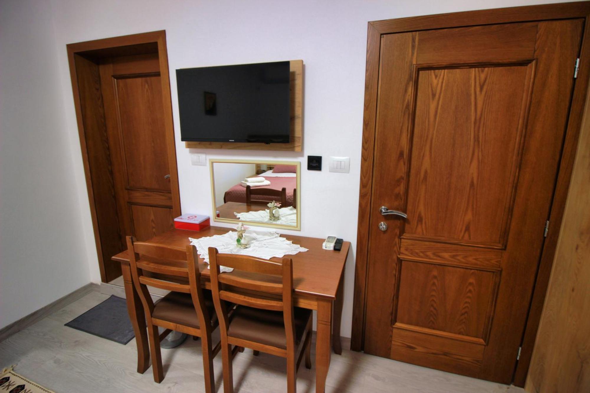 Emblematic House Apartment 4 Gjirokastër المظهر الخارجي الصورة