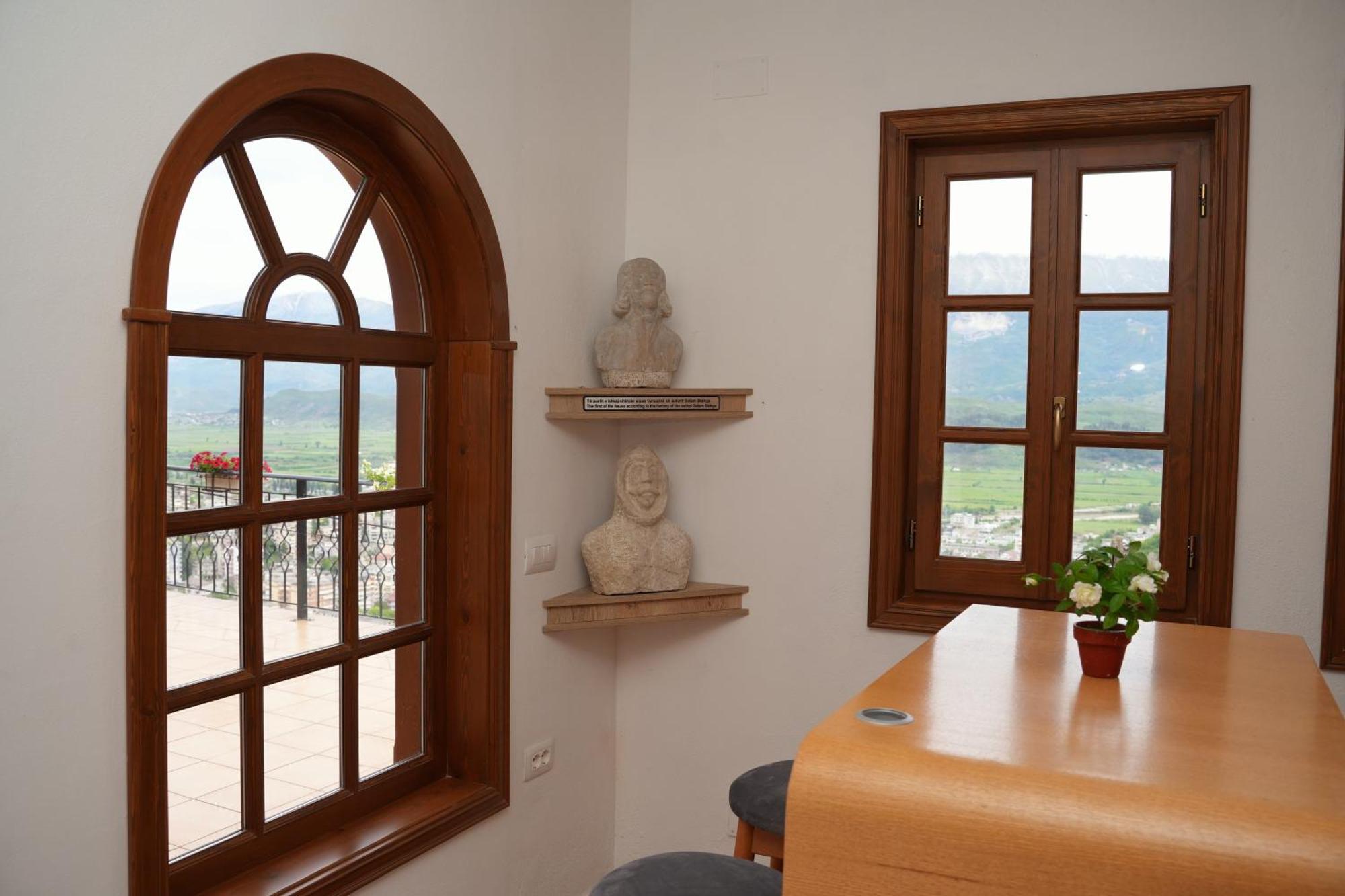 Emblematic House Apartment 4 Gjirokastër المظهر الخارجي الصورة